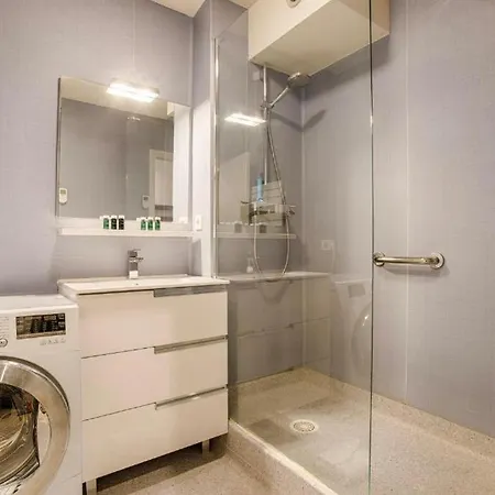 Vue Imprenable, Wifi, Linge De Maison & Menage Compris Appartement *